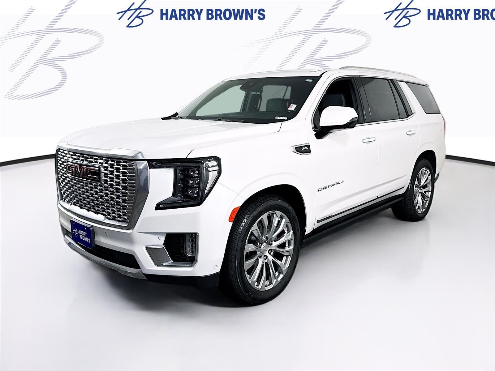 2024 GMC Yukon Denali in White Frost Tricoat — front three-quarter view